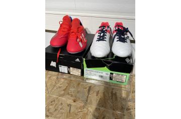 Fotbollsskor 2 par Adidas & Umbro