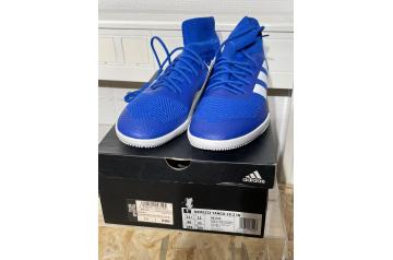 Inomhussko Adidas stl 46